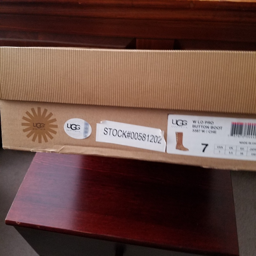 Authentic Ugg  Australia Button Boot